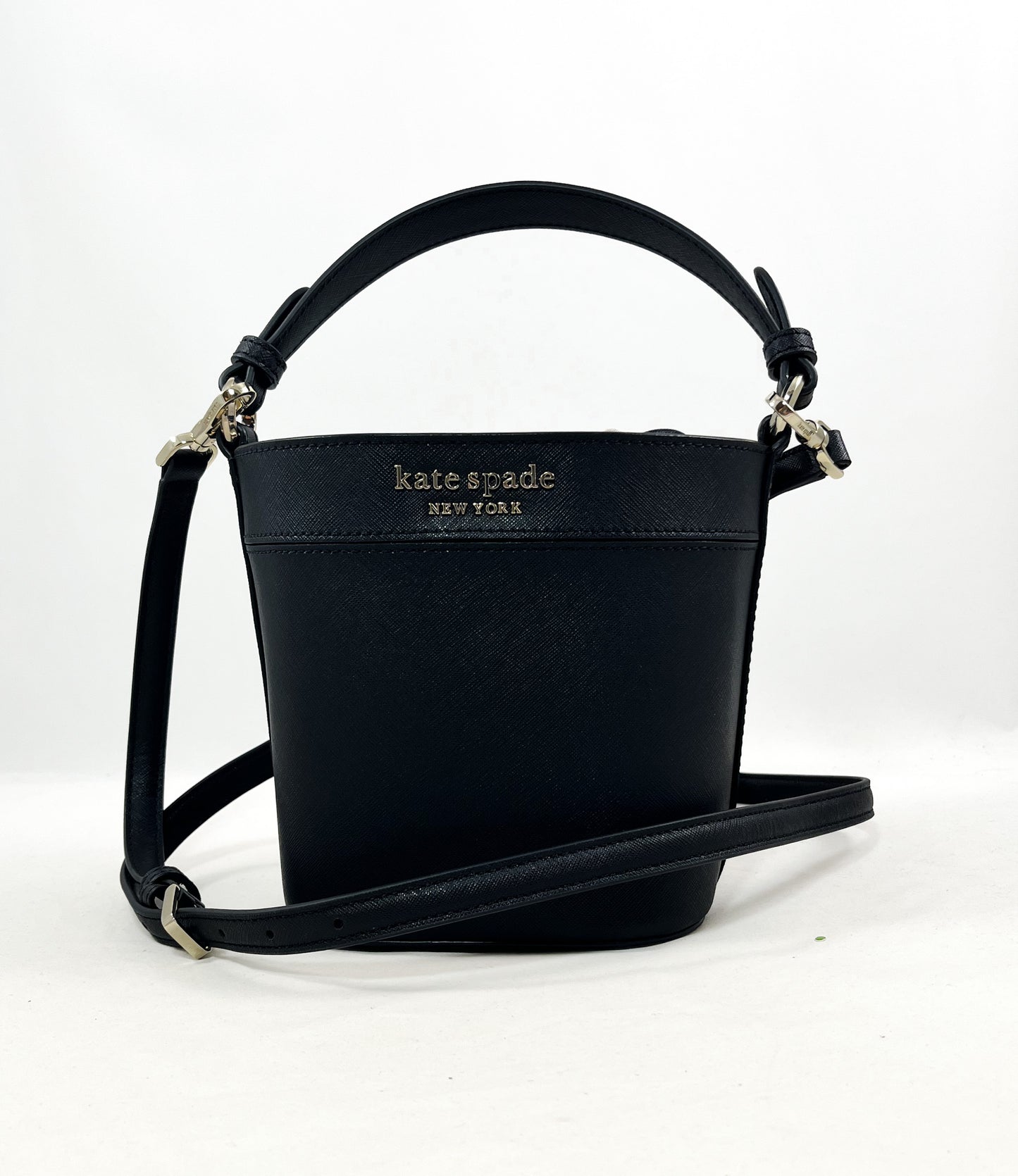 New Authentic Kate Spade WKRU6712 Cameron Small Bucket Bag Crossbody Black