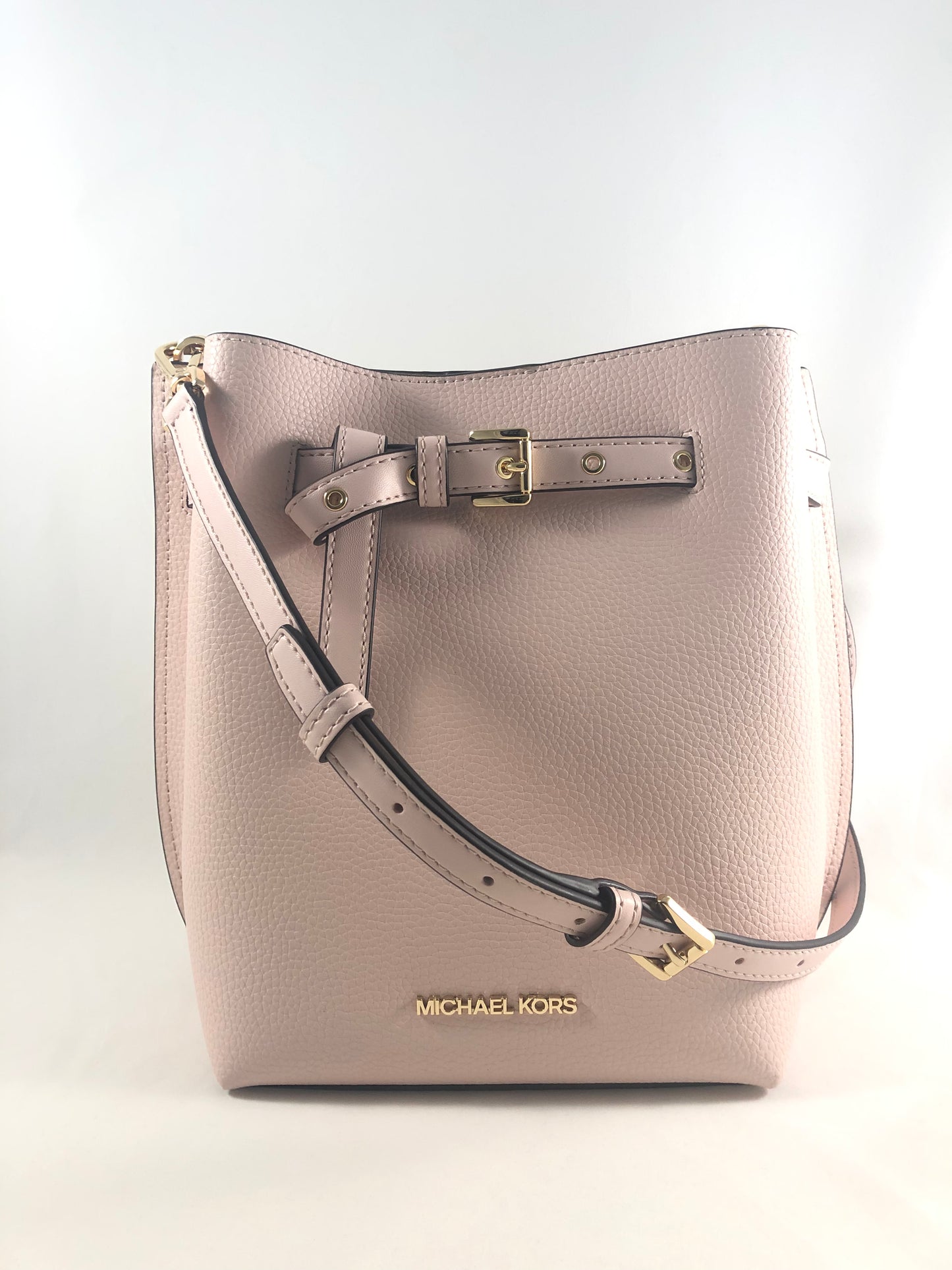 New Authentic Michael Kors Leather Emilia Small Bucket Bag Messenger Crossbody