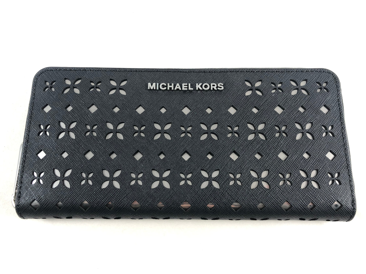 New Authentic Michael Kors Jet Set Travel Zip Around Continental Wallet