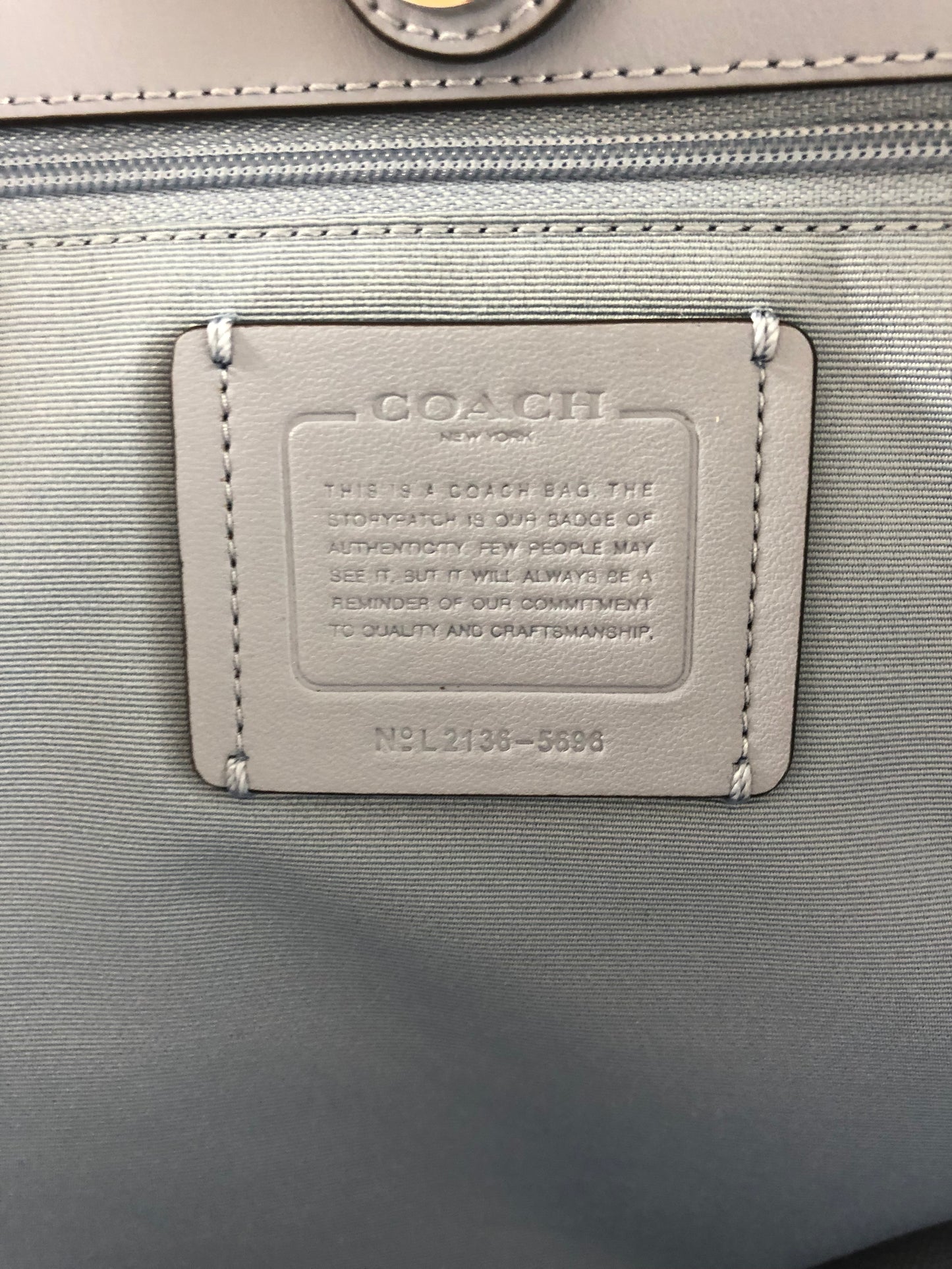 New Authentic Coach 5696 Signature Canvas City Tote Bag