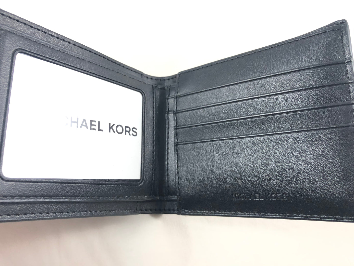 New Authentic Michael Kors Men's Cooper Billfold Wallet with Passcase